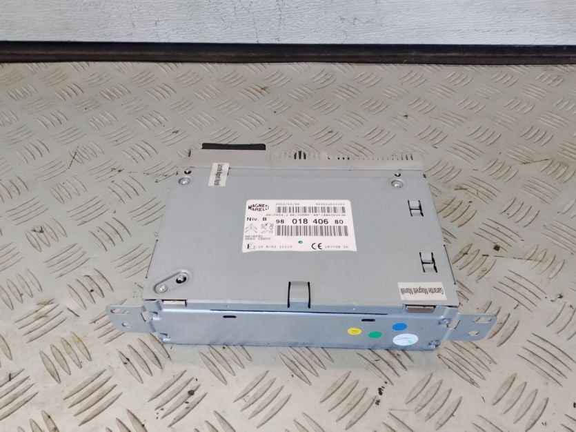 PEUGEOT 208 3D I 1.2VTI 2013 RADIO 9801840680