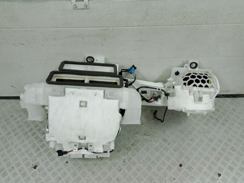 TOYOTA PROACE PEUGEOT PARTNER K9 2023 NAGRZEWNICA 9815533280