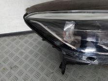 RENAULT CAPTUR I 13- LAMPA PRAWY PRZÓD PRAWA PRZEDNIA 260102734R