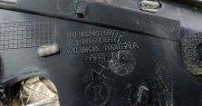 DS DS7 CROSSBACK CITROEN 2020 TRÓJKĄT BŁOTNIKA PRAWY TYŁ 9824575977