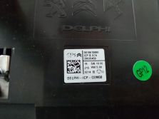 DS DS7 CROSSBACK CITROEN 2020 RAMKA WYŚWIETLACZA 9818615980