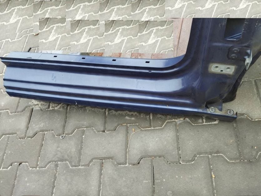 PEUGEOT 208 2015 3 DRZWI PROG PRAWY SLUPEK PRAWA