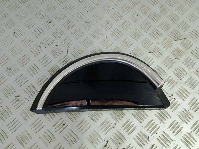PEUGEOT 208 I NAKŁADKA ZAŚLEPKA BŁOTNIKA LEWY TYŁ 9676009877