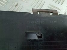 AUDI A8 D4 4H KRATKA ATRAPA ZDERZAKA PRAWY PRZÓD 4H0807152