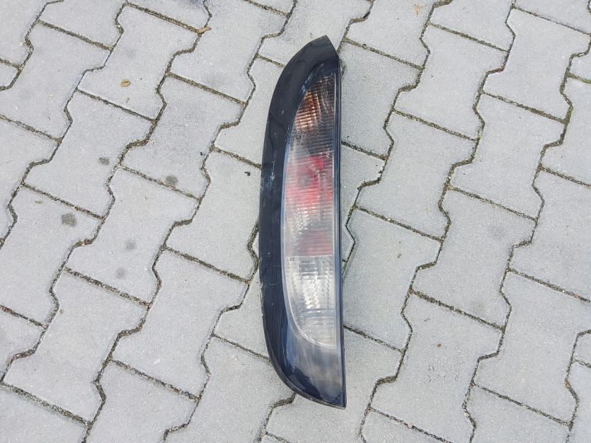 OPEL CORSA C 2005 LAMPA LEWY TYŁ LEWA TYLNA