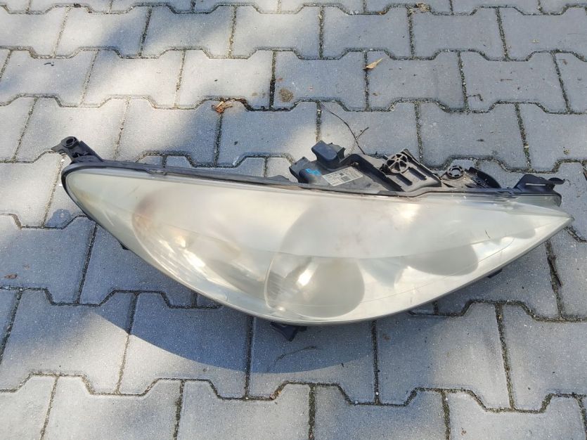 PEUGEOT 207 UK LAMPA PRAWY PRZÓD PRAWA PRZEDNIA 9680131280