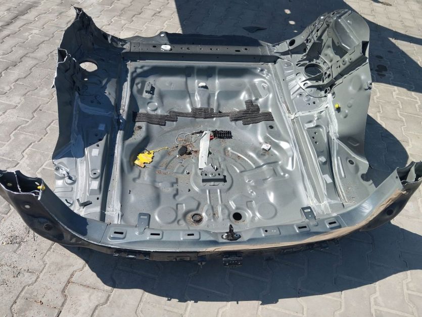 MAZDA CX90 CX-90 2024 PAS TYL TYLNY TYLNI WANNA PODLOGA BAGAZNIKA