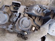 PEUGEOT 208 3D I 1.2VTI 2013 LAMPA PRAWY PRZÓD PRAWA PRZEDNIA 9802221280