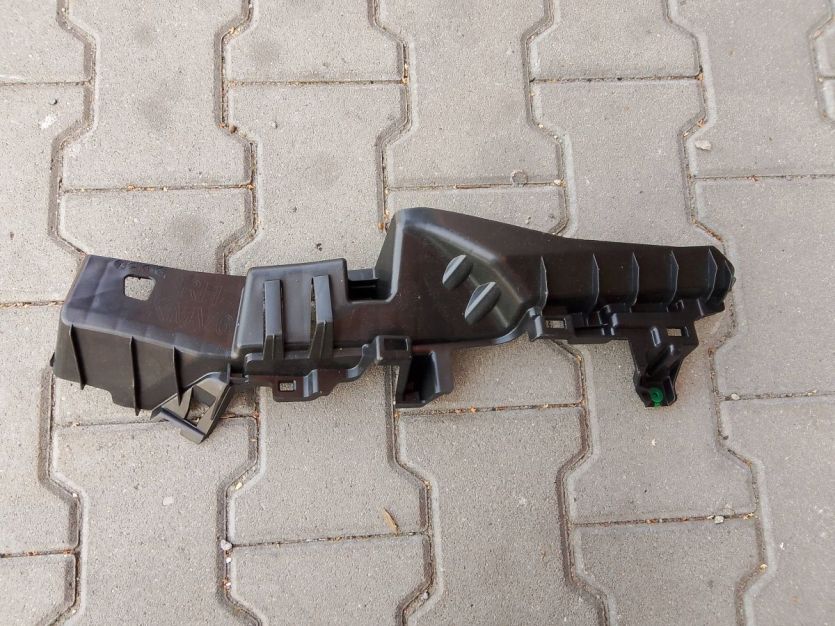 MAZDA CX90 CX-90 2024 PRAWY WSPORNIK PLASTIK KMV6-6808X