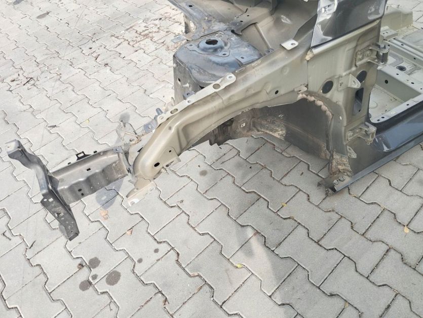 PEUGEOT 308 II LIFT T9 2018 CWIARTKA PODLUZNICA LEWA PRZOD PRZEDNIA