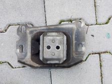 PEUGEOT 308 II SW KOMBI T9 LIFT 1.6HDI ŁAPA PODUSZKA SKRZYNI 9812667680