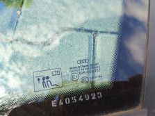 AUDI A3 8V SPORTBACK 2014 SZYBA KAROSERYJNA MAŁA PRAWY TYŁ