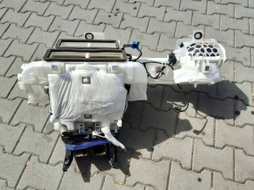 TOYOTA PROACE PEUGEOT PARTNER K9 2023 NAGRZEWNICA 5P1320300