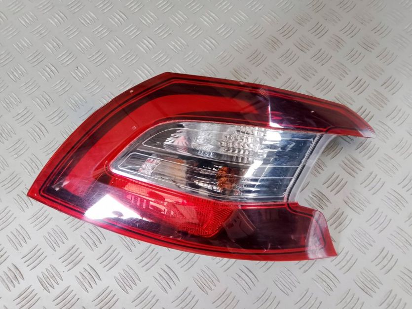 PEUGEOT 308 II T9 LIFT HB 2019 LAMPA PRAWY TYŁ PRAWA TYLNA 9823728580