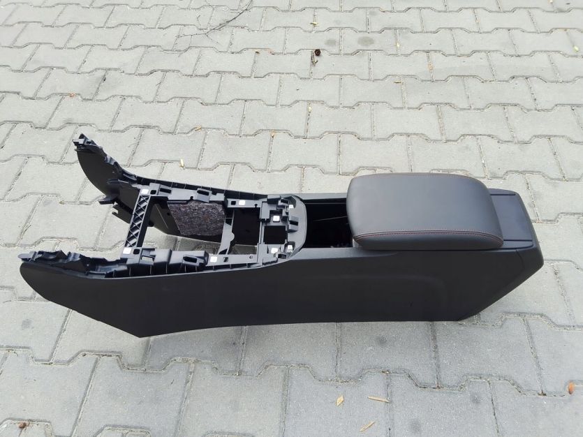 PEUGEOT 308 II T9 LIFT HB 2019 TUNEL ŚRODKOWY PODŁOKIETNIK GT LINE