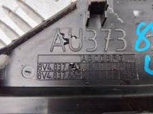AUDI A3 8V SPORTBACK 5D 2014 ZAŚLEPKA TRÓJKĄT DRZWI LEWY PRZÓD 8V4837637