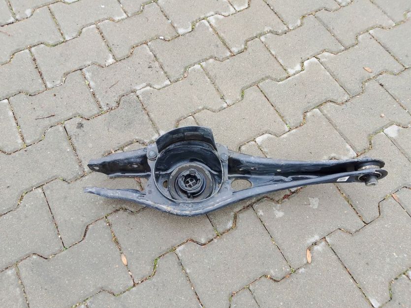 AUDI A3 8V SPORTBACK 5D 2014 WAHACZ PRAWY TYŁ TYLNY 5Q0505311D