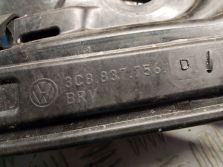 VW PASSAT CC 2010 PŁYTA OSŁONA DRZWI PRAWY PRZÓD 3C8837756D