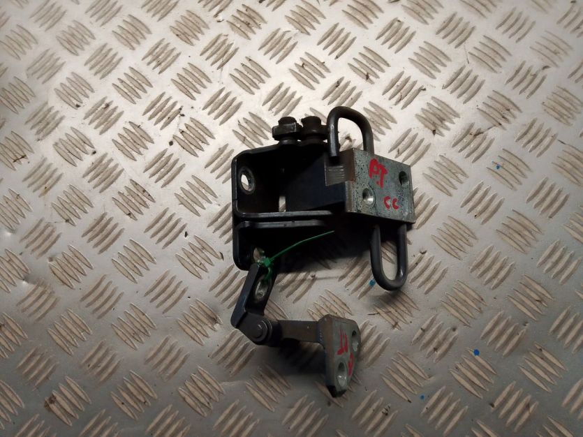 VW PASSAT CC 2010 ZAWIASY DRZWI PRAWY TYŁ PRAWE TYLNE KOMPLET