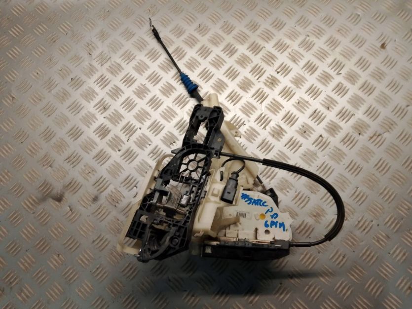 VW PASSAT CC 2010 ZAMEK DRZWI PRAWY PRZÓD 6PIN 5N1837016D