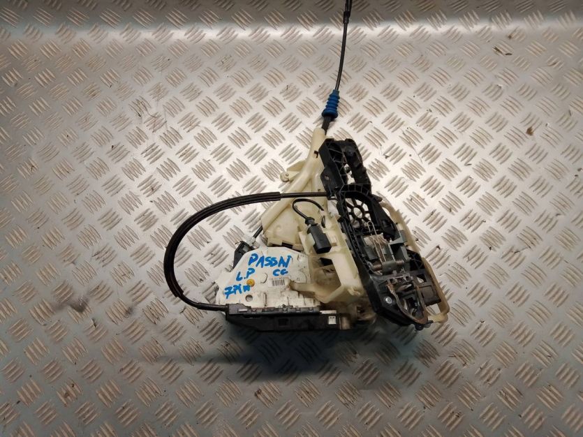 VW PASSAT CC 2010 ZAMEK LEWY PRZÓD LEWY PRZEDNI 7PIN 5N1837015D