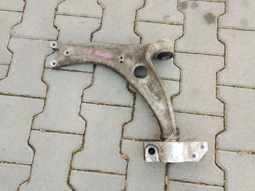 VW PASSAT CC 2010 WAHACZ LEWY PRZÓD PRZEDNI