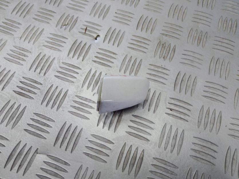 VW ATLAS CROSS LIFT 2021 ZAŚLEPKA KLAMKI