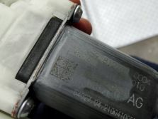 VW ATLAS CROSS LIFT 2021 SILNICZEK SZYBY LEWY TYŁ 5Q4959812G