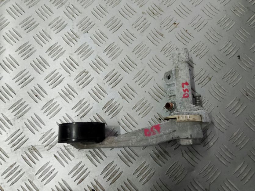 DS DS7 CROSSBACK CITROEN 2020 1.6THP NAPINACZ ROLKA PASKA V757101580