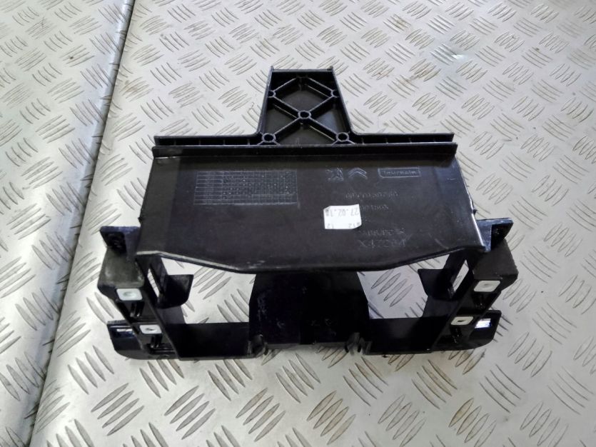 PEUGEOT 308 II T9 LIFT HB 2019 RAMKA MOCOWANIE RADIA 9677959780