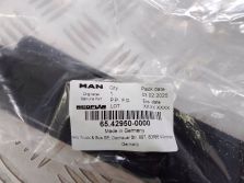 MAN TGE OBLASK ŚWIATŁO ODBLASKOWE NOWE 65.42950-0000