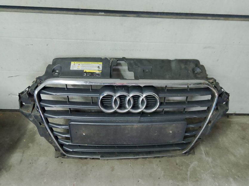 AUDI A3 8V SPORTBACK 5D 2014 GRILL ATRAPA 8V3853651
