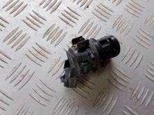 TOYOTA RAV 4 III SILNICZEK POMPKA ZBIORNIKA SPRYSKIWACZY 85330-71010