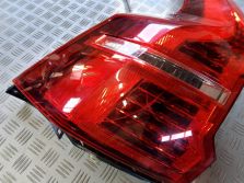 VOLVO XC 60 II LAMPA LEWY TYŁ LEWA TYLNA 32228914