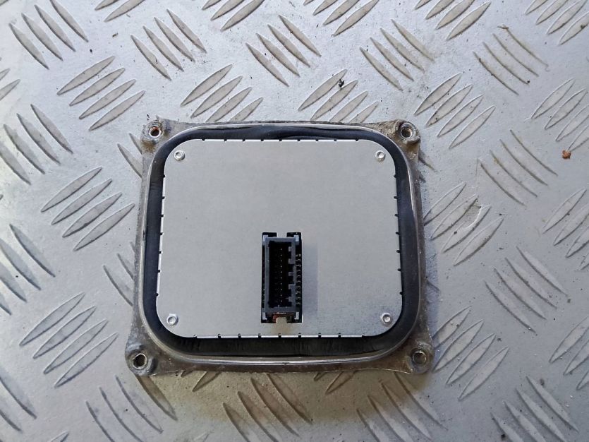 ALFA ROMEO GIULIA PRZETWORNICA MODUŁ LAMPY 147000026601