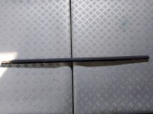 PEUGEOT 308 II SW KOMBI T9 LIFT LISTWA ZGARNIACZ LEWY TYŁ 9800407077