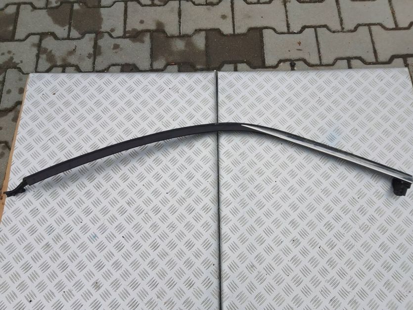 CITROEN C4 PICASSO II 2016 LISTWA DRZWI LEWY PRZÓD CHROM 9826211280