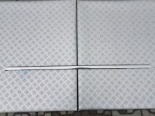 CITROEN C4 PICASSO II 2016 LISTWA ZGARNIACZ LEWY TYŁ CHROM 9677094780