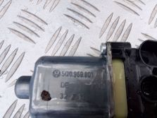 AUDI A3 8V SPORTBACK 5D 2014 SILNICZEK SZYBY LEWY TYŁ 5Q0959801