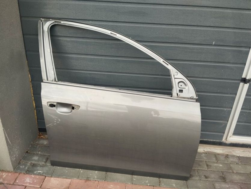 VW GOLF VI 6 GTI 2012 DRZWI PRAWE PRAWY TPRZOD PRZEDNIE LA7T