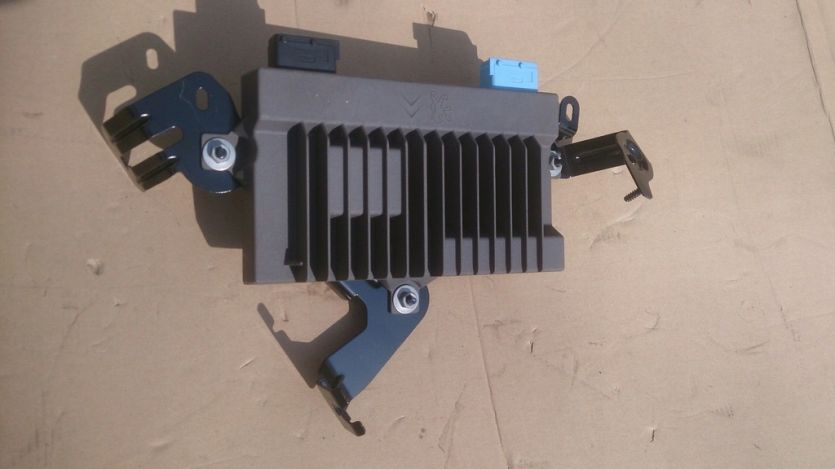 PEUGEOT 308 II T9 LIFT 2018 WZMACNIACZ AUDIO 9808452780 MUX 4CH