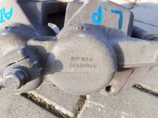 VW ATLAS CROSS 2021 ZACISK LEWY PRZÓD LEWY PRZEDNI