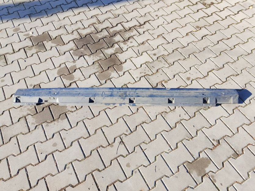 VW PASSAT CC 2010 LISTWA PROGOWA PRÓG PRAWY 3C8853856B