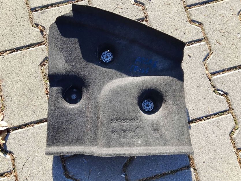 VW ATLAS CROSS 2021 OSŁONA PODWOZIA LEWA 3QF825285