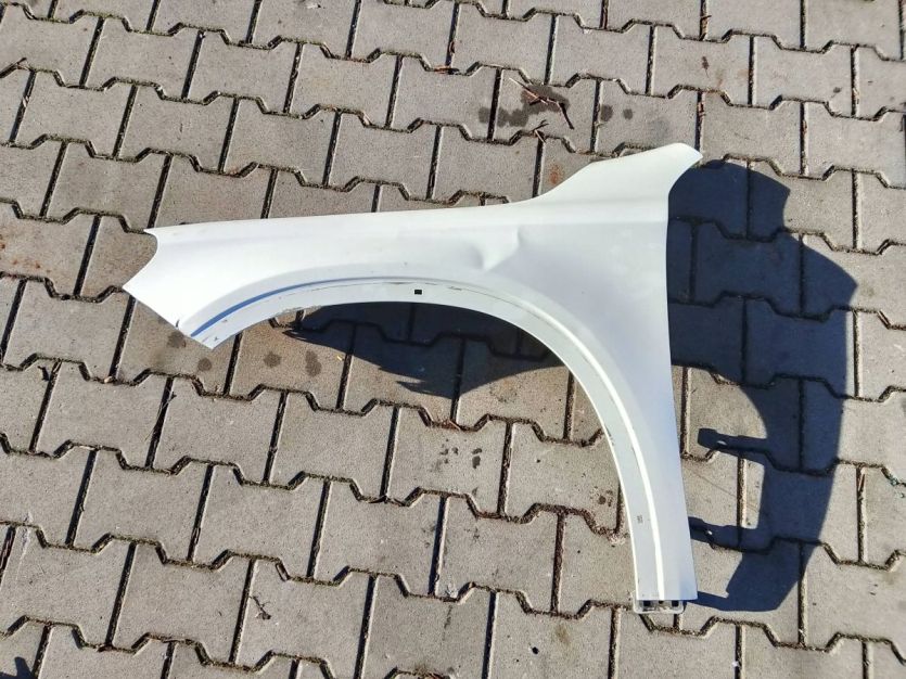 MERCEDES GLA 156 W156 BŁOTNIK LEWY PRZÓD LEWY PRZEDNI A1568810114