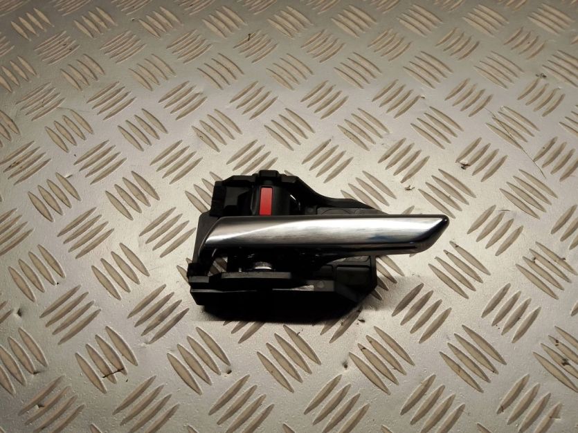 MAZDA CX90 CX-90 2024 KLAMKA WEWNĘTRZNA DRZWI LEWY PRZÓD BCJH V8393