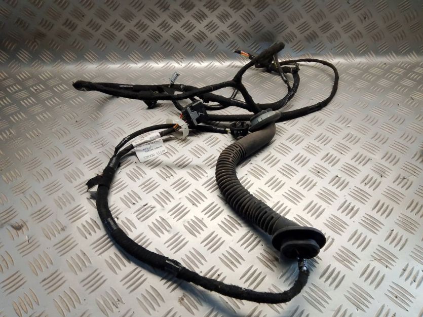 TOYOTA PROACE PEUGEOT PARTNER K9 2023 WIĄZKA DRZWI LEWY TYŁ 9828495880