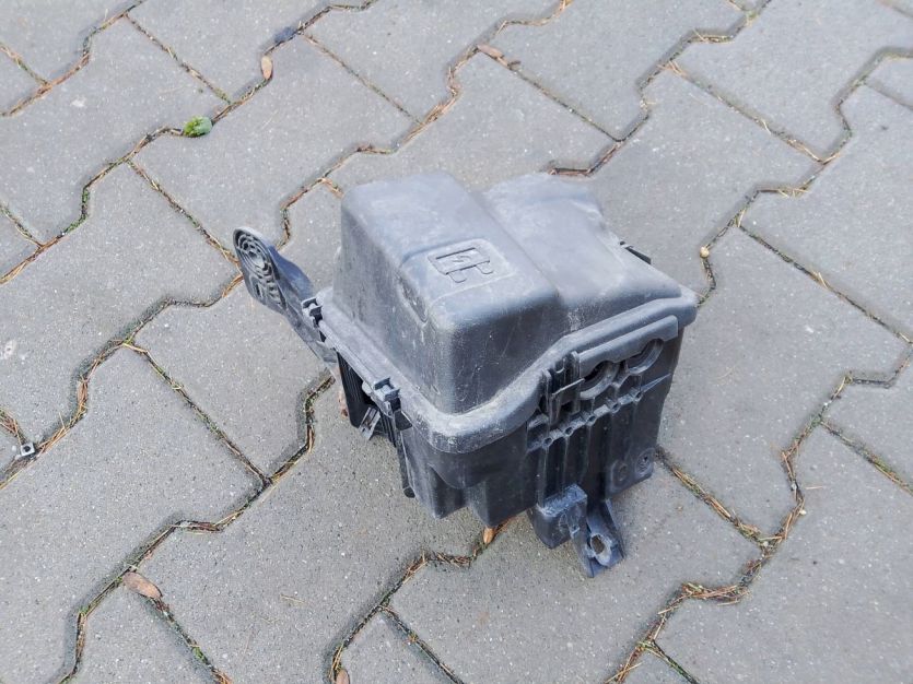 CITROEN DS3 1.6 HDI SKRZYNKA BEZPIECZNIKÓW 9657287080