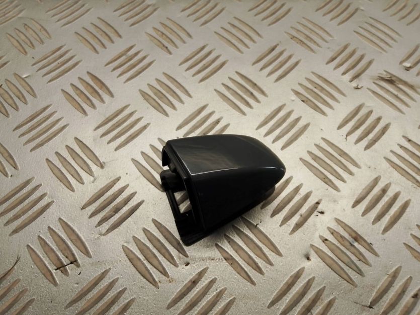 VW ATLAS CROSS 2021 ZAŚLEPKA KLAMKI PRAWY TYŁ PRAWA TYLNA