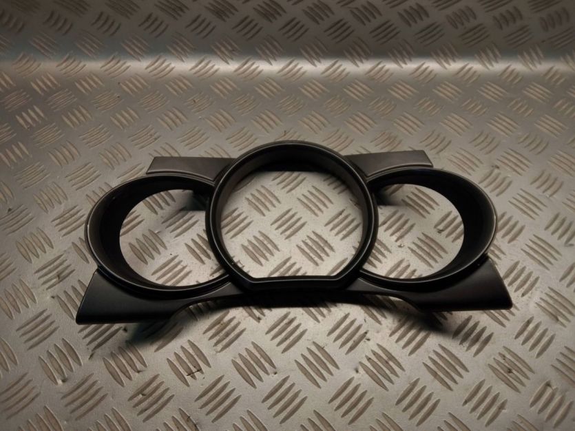 CITROEN C3 DS3 1.6 HDI OSŁONA RAMKA OBUDOWA LICZNIKA 9684289477